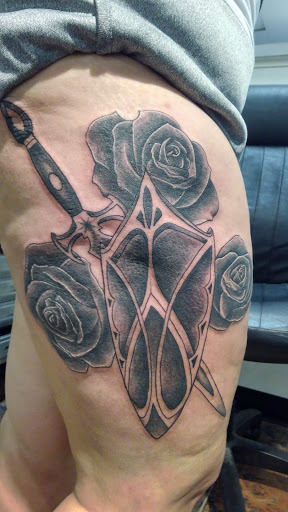 Tattoo Shop «Aces & Eights Tattoo Shop», reviews and photos, 6846 Park Blvd N, Pinellas Park, FL 33781, USA