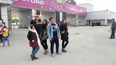 Photos of Dream Land