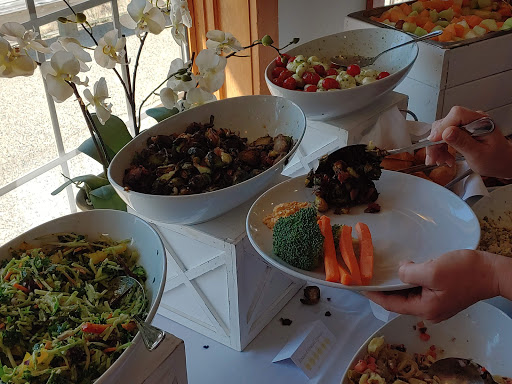 Seafood Restaurant «Dockers Restaurant», reviews and photos, 3505 Marina View Point, Muskegon, MI 49441, USA