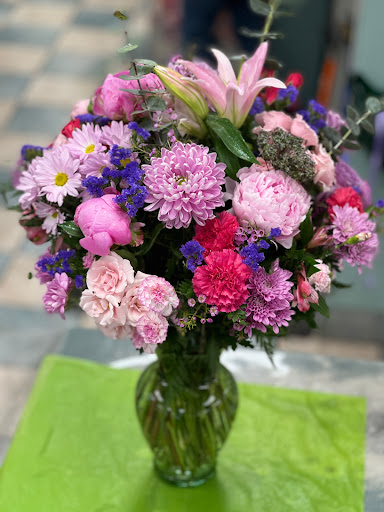 Florist «Marine Florists», reviews and photos, 1995 Flatbush Ave, Brooklyn, NY 11234, USA