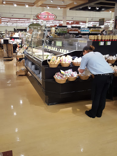 Heinens Grocery Store image 10