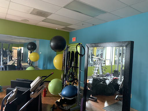 Gym «Olympus Gym», reviews and photos, 201 N Maple Ave #204, Purcellville, VA 20132, USA