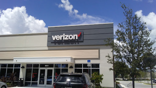 Cell Phone Store «Verizon», reviews and photos, 8931 W Atlantic Blvd, Coral Springs, FL 33071, USA