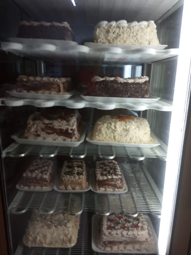 AF1QipO5cwsMije10oq9XeWP PELwHzeljbFTeC4g2pC