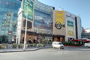 Damasquino Mall image