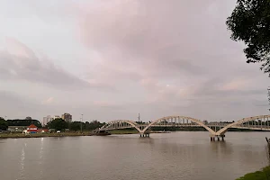 Jawaharlal Nehru Municipal Park Aluva image