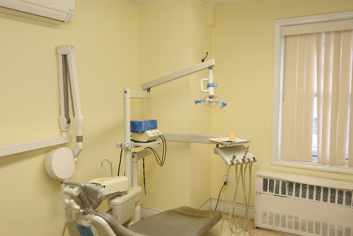 Rakesh Khilwani DDS - Dentist Jamaica, Queens, Cosmetic Dentist, Dental Implants image 1