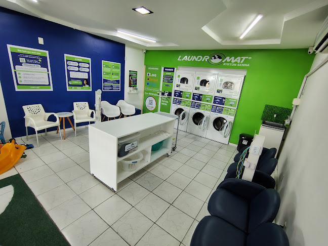 Laundromat Lavanderia Self-Service