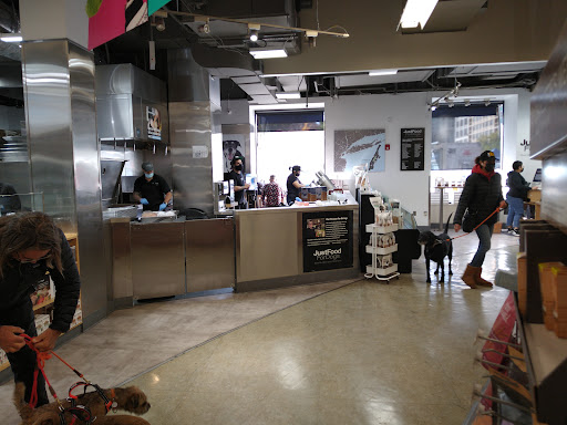 Pet Supply Store «Petco Animal Supplies», reviews and photos, 860 Broadway, New York, NY 10003, USA