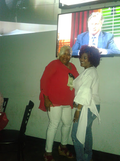 Shopping Mall «Cedar Park Shopping Center», reviews and photos, 207-331 S Cedar Ridge Dr, Duncanville, TX 75116, USA