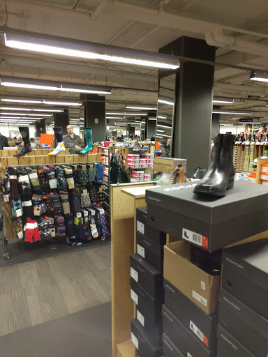 Shoe Store «DSW Designer Shoe Warehouse», reviews and photos, 3222 M St NW, Washington, DC 20007, USA