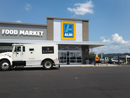Supermarket «ALDI», reviews and photos, 176 Upper River Rd, Gallipolis, OH 45631, USA