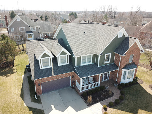 Roofing Contractor «Lindholm Roofing», reviews and photos, 3588 N Milwaukee Ave, Chicago, IL 60641, USA
