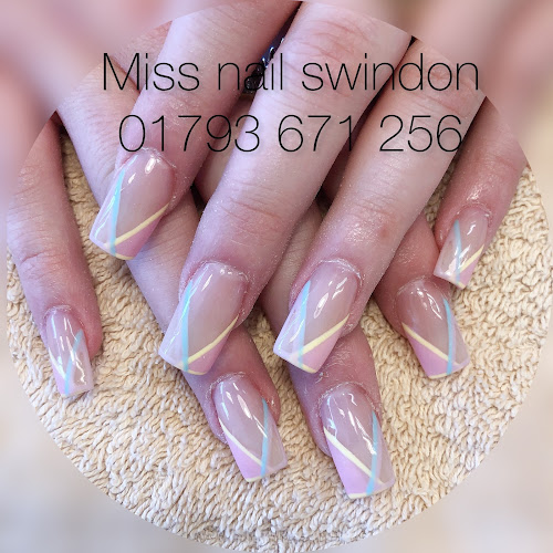 Reviews of Miss Nails Swindon in Swindon - Beauty salon