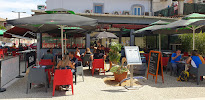 Atmosphère du CAFÉ DE LA GARE - Restaurant Brasserie à Saint-Gilles - n°5