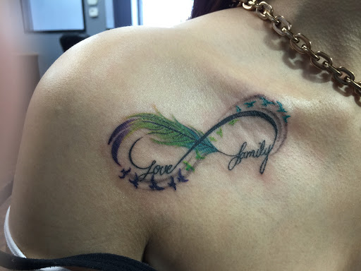 Tattoo Shop «Kings Tattoos & Piercings», reviews and photos, 2957 S Westmoreland Rd, Dallas, TX 75233, USA