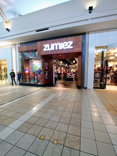 Clothing Store «Zumiez», reviews and photos, 401 NE Northgate Way, Seattle, WA 98125, USA