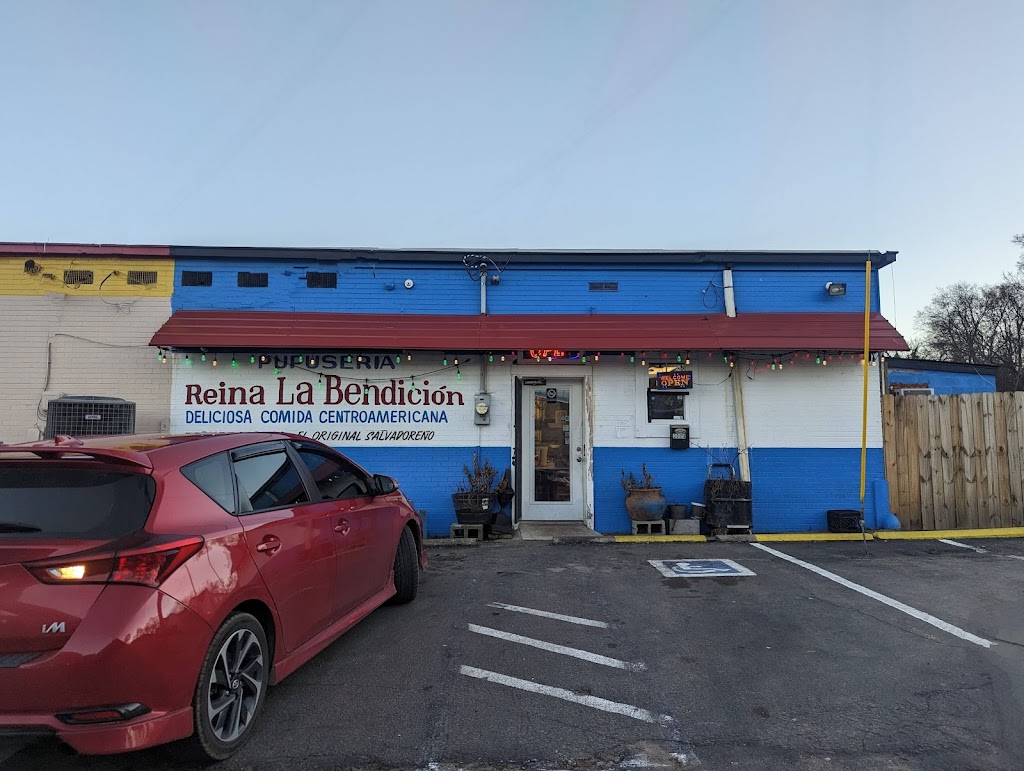 Pupuseria Reina La Bendición 37211