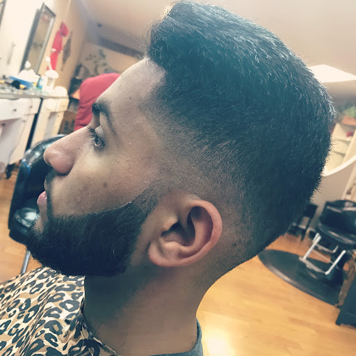 Barber Shop «Arthur BarberShop», reviews and photos, 5732 N Telegraph Rd, Dearborn Heights, MI 48127, USA