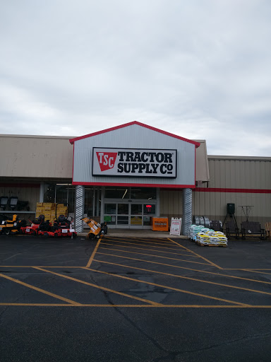 Home Improvement Store «Tractor Supply Co.», reviews and photos, 69080 M-66, Sturgis, MI 49091, USA