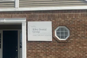 Riley Dental Group image