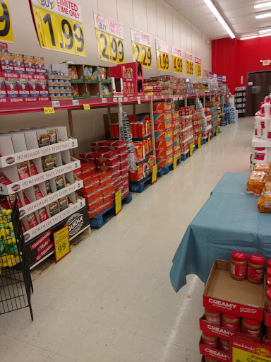 Grocery Store «Save-A-Lot», reviews and photos, 12860 US-301 #5, Dade City, FL 33525, USA