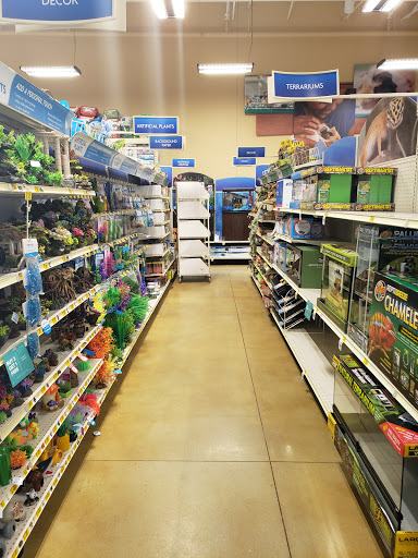 Pet Supply Store «PetSmart», reviews and photos, 700 Gallery Blvd b, Scarborough, ME 04074, USA