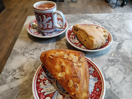 Grocery Store «Streets Market and Cafe», reviews and photos, 2400 14th St NW, Washington, DC 20009, USA