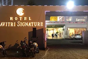 Hotel Savitri Signature image