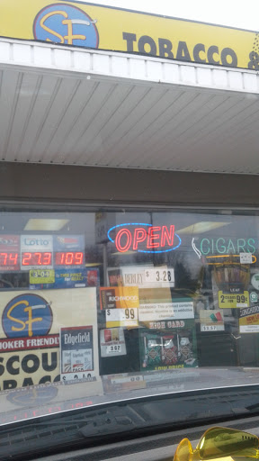 Tobacco Shop «Smoker Friendly Tobacco & Vape #28», reviews and photos, 7640 S Meridian St, Indianapolis, IN 46217, USA