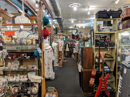 Antique store Savannah