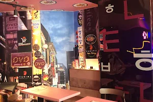 Kimbu Korean Kimbap & Burger image