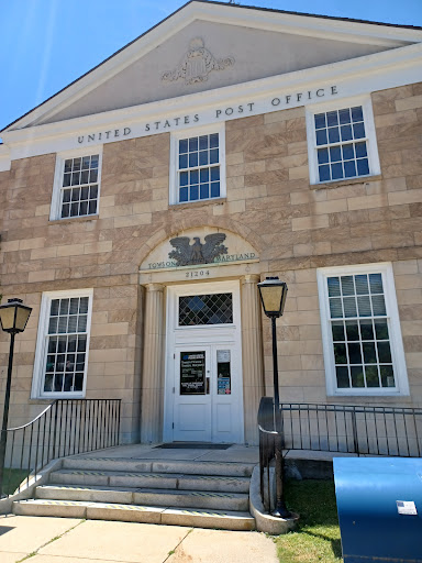 Post Office «United States Postal Service», reviews and photos, 101 W Chesapeake Ave, Towson, MD 21285, USA