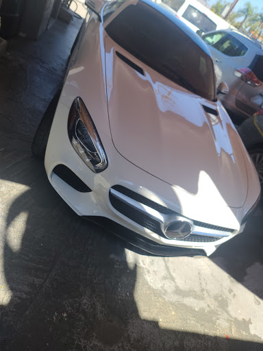 Auto Body Shop «J & J Body Shop», reviews and photos, 837 N Pacific Ave, San Pedro, CA 90731, USA