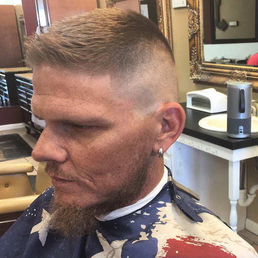 Barber Shop «East End Barber Shop», reviews and photos, 2622 Chamberlain Ln, Louisville, KY 40245, USA