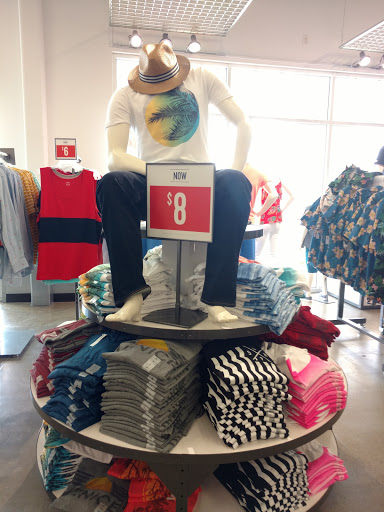 Clothing Store «Old Navy», reviews and photos, 36698 Bayside Outlet Dr, Rehoboth Beach, DE 19971, USA