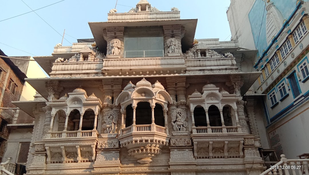 Shree Sambhavnath Jain Shwetamber Mandir Gujari Kolhapur