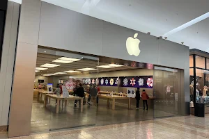 Apple Southcenter image