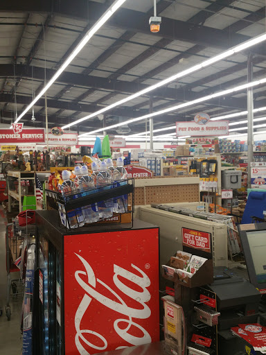Home Improvement Store «Tractor Supply Co.», reviews and photos, 1884 N Collins Blvd, Covington, LA 70433, USA