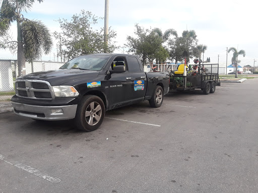 Grocery Store «Bowling Supermarket», reviews and photos, 1425 S Main St, Belle Glade, FL 33430, USA