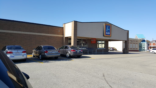 Supermarket «ALDI», reviews and photos, 446 Adams Ave, Huntington, WV 25701, USA