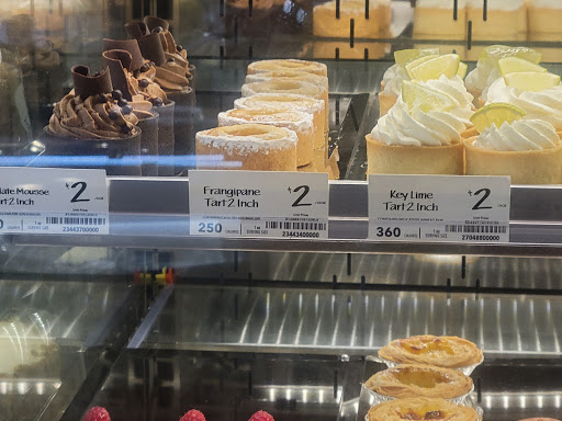 Grocery Store «Whole Foods Market», reviews and photos, 4944 Shelbyville Rd, Louisville, KY 40207, USA