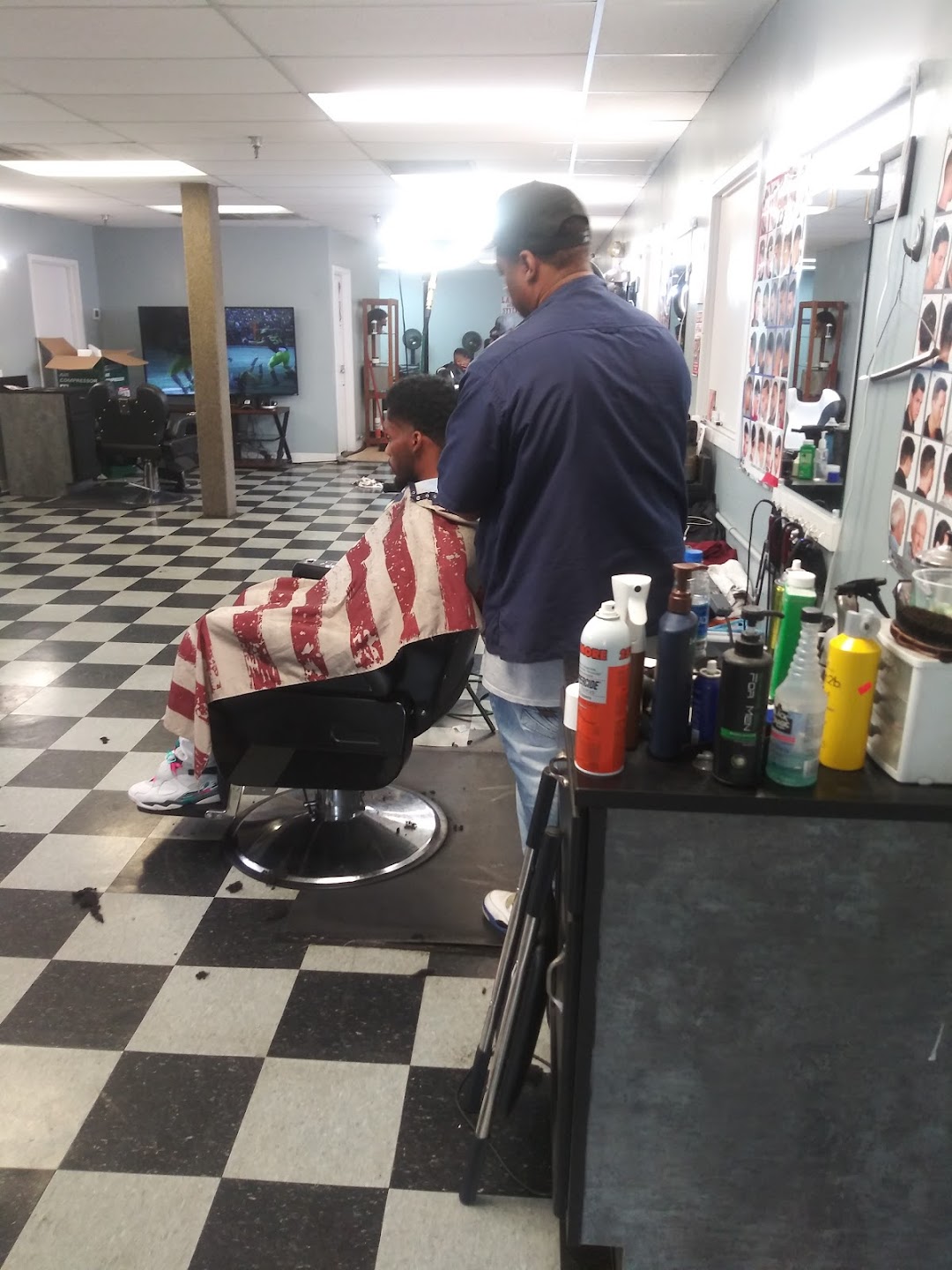 Lux Barbers