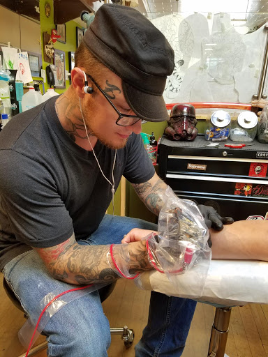 Tattoo Shop «White Tiger Tattoo», reviews and photos, 466 W Ridge Rd, Rochester, NY 14615, USA