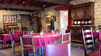 Atmosphère du Restaurant français Le Pichet à Les Ayvelles - n°5