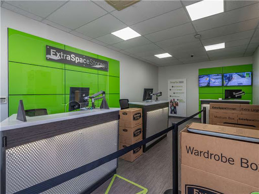 Extra Space Storage image