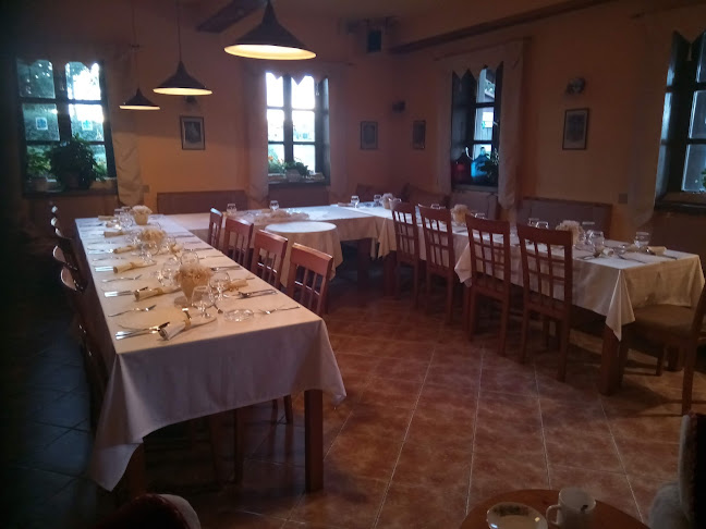 d´Artagnan - Česká a vegetariánská restaurace - Restaurace