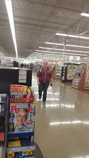 Grocery Store «Meijer», reviews and photos, 171 W Town Square Way, Oak Creek, WI 53154, USA