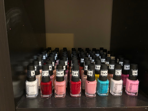 Nail Salon «LUXURY NAILS & SPA», reviews and photos, 1312 S Main St, Mt Airy, MD 21771, USA