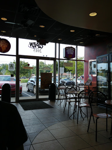 Ice Cream Shop «Cold Stone Creamery», reviews and photos, 2015 S Hurstbourne Pkwy, Louisville, KY 40220, USA